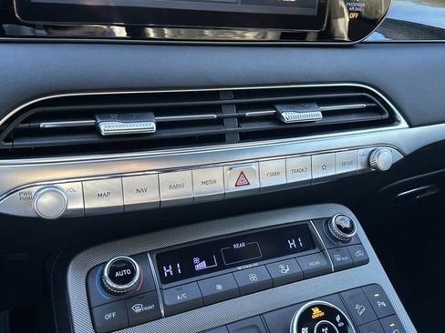 Used 2021 Hyundai Palisade Calligraphy w/ Winter Package image 37