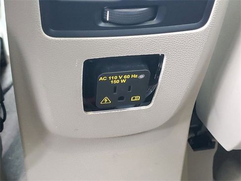 Used 2014 Ford Escape Titanium w/ Equipment Group 401A image 32