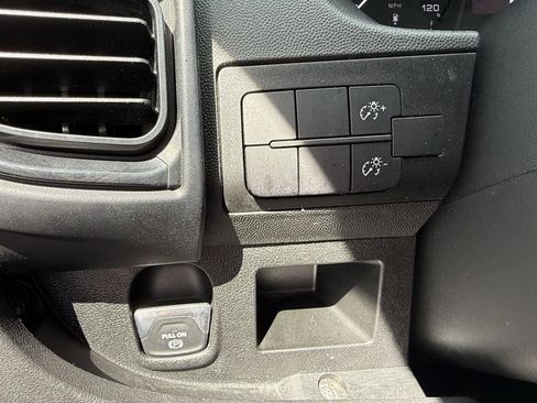 Used 2023 RAM ProMaster 1500 FWD image 12