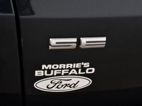 Used 2022 Ford Escape SE w/ SE Sport Appearance Package image 22