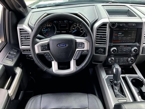 Used 2015 Ford F150 Lariat w/ Equipment Group 502A Luxury image 6