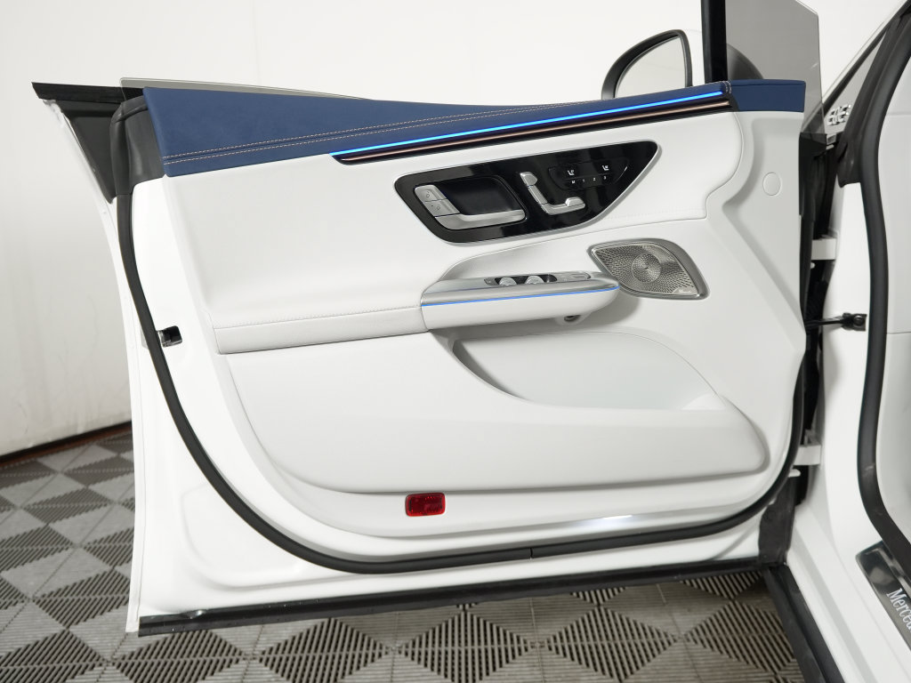 Certified 2023 Mercedes-Benz EQE 350+ 4MATIC Sedan w/ Exclusive Trim Package image 28