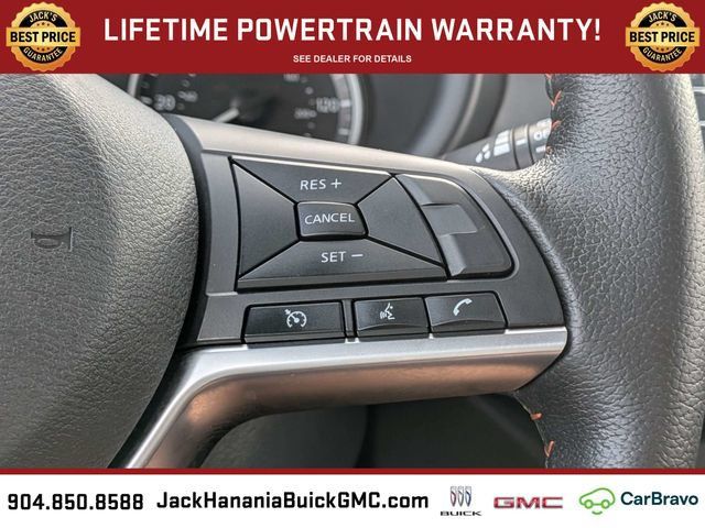 Used 2020 Nissan Kicks SR w/ SR Premium Package FWD image 30