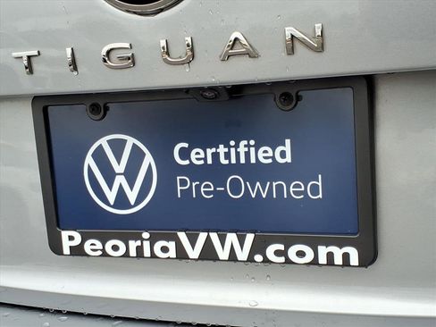 Certified 2024 Volkswagen Tiguan S image 15