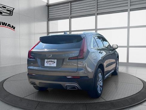 Used 2020 Cadillac XT4 Premium Luxury w/ Enhanced Visibility Package AWD/4WD image 4