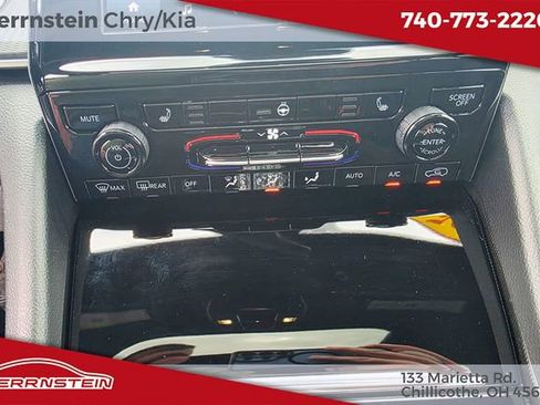 Used 2025 Jeep Grand Cherokee L Altitude image 19