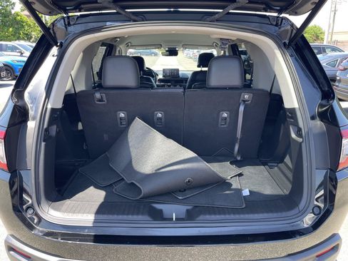 Used 2023 Honda Pilot EX-L image 17