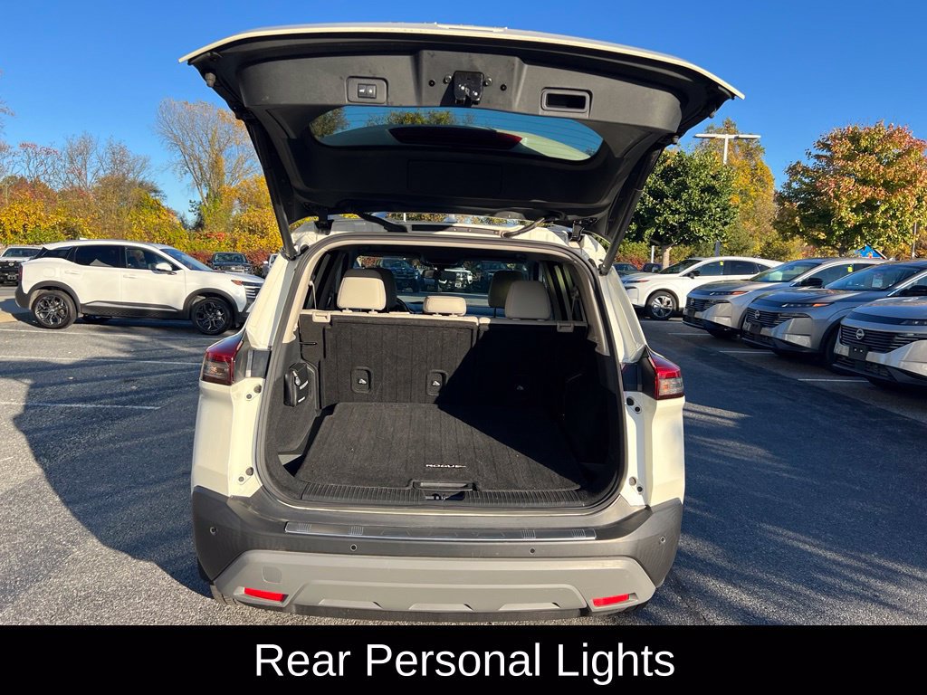 Certified 2023 Nissan Rogue SV w/ SV Premium B Package AWD/4WD image 18