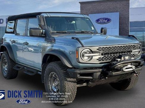 Certified 2024 Ford Bronco Everglades AWD/4WD image 3