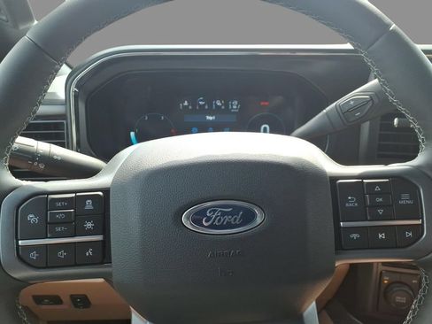 New 2026 Ford F350 Lariat w/ Lariat Premium Package AWD/4WD image 22