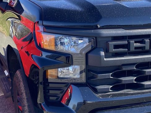 Used 2024 Chevrolet Silverado 1500 Custom Trail Boss image 4