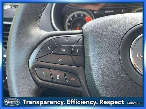 Used 2022 Jeep Cherokee Trailhawk image 21