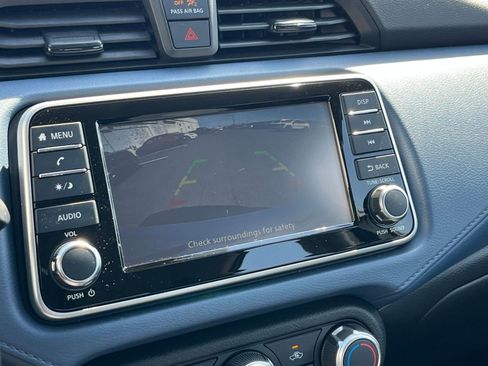 Used 2025 Nissan Versa SV FWD image 23