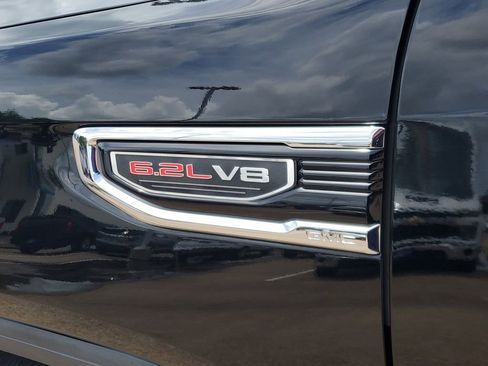 Used 2023 GMC Sierra 1500 Denali AWD/4WD image 8