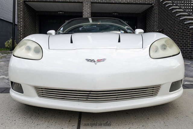 Used 2006 Chevrolet Corvette Convertible w/ Preferred Equipment Group RWD image 21