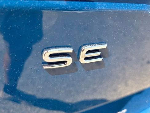 New 2026 Volkswagen Atlas SE image 11