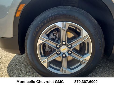 Used 2023 Chevrolet Blazer LT w/ Convenience Package FWD image 10