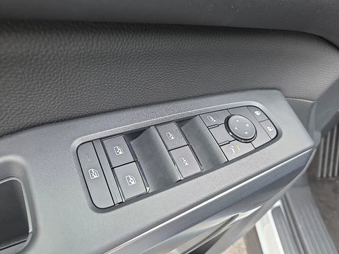 New 2026 Nissan Pathfinder Rock Creek AWD/4WD image 15