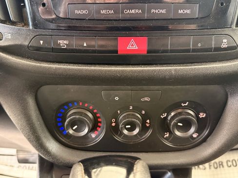 Used 2021 RAM ProMaster City Tradesman image 28