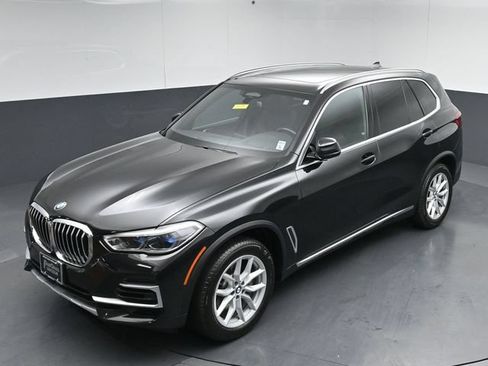 Used 2023 BMW X5 xDrive40i w/ Executive Package AWD/4WD image 48