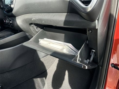 Used 2023 Kia Soul LX image 29