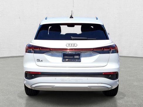 Certified 2023 Audi Q4 e-tron Premium Plus w/ Premium Plus RWD image 6