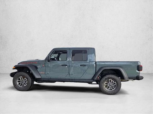 New 2026 Jeep Gladiator Mojave image 5