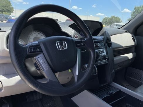 Used 2014 Honda Pilot EX image 9