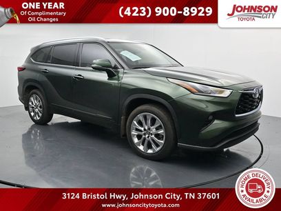 Used 2023 Toyota Highlander Limited