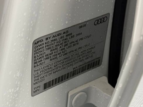 New 2025 Audi SQ5 Premium Plus image 20