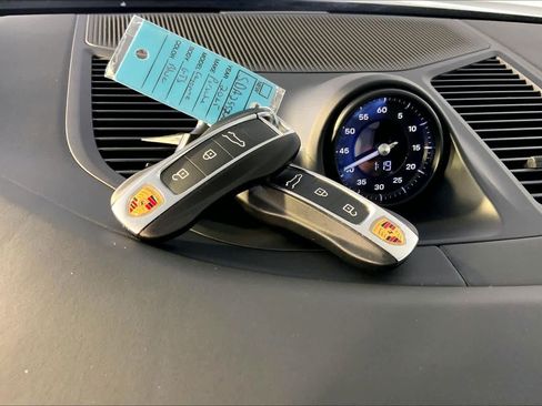 Used 2025 Porsche Cayenne GTS image 21