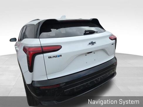 Used 2024 Chevrolet Blazer EV RS image 7