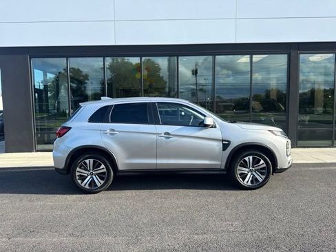 Used 2024 Mitsubishi Outlander Sport AWD image 2