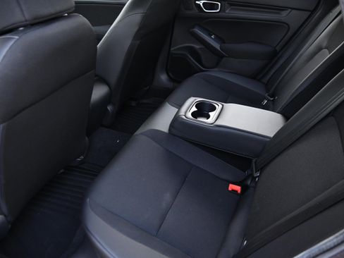 Used 2025 Honda Civic Sport image 11