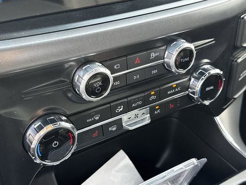 New 2026 Ford F150 XLT w/ Equipment Group 302A MID image 19