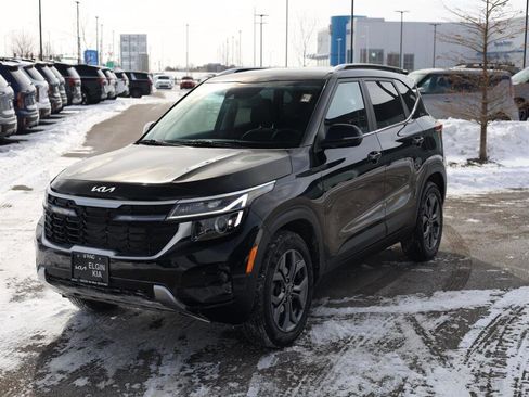 Used 2024 Kia Seltos S image 3