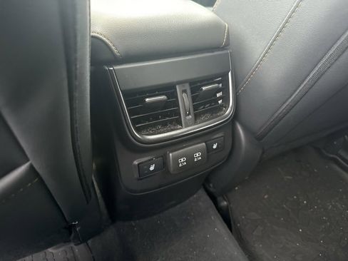 Used 2022 Subaru Outback Wilderness image 11