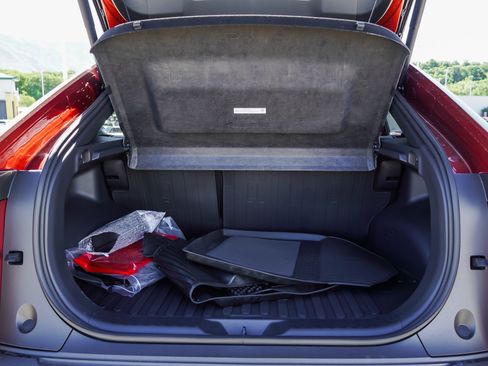 New 2026 Toyota C-HR AWD/4WD image 14