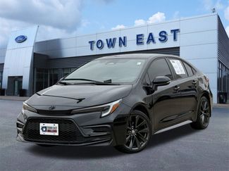 Used 2024 Toyota Corolla SE video 1