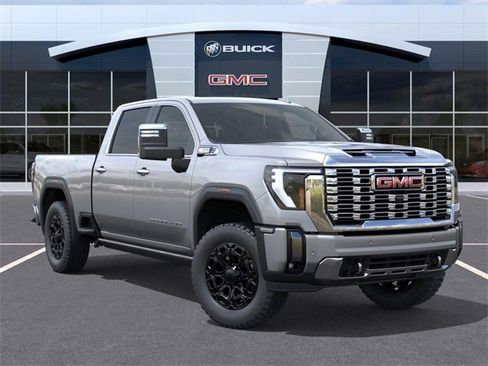 New 2026 GMC Sierra 2500 Denali w/ Denali Reserve Package image 7