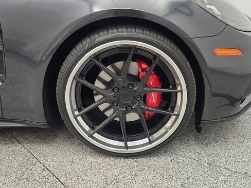 Used 2018 Porsche Panamera 4 AWD/4WD image 24