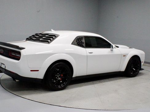 Used 2022 Dodge Challenger R/T Scat Pack image 10