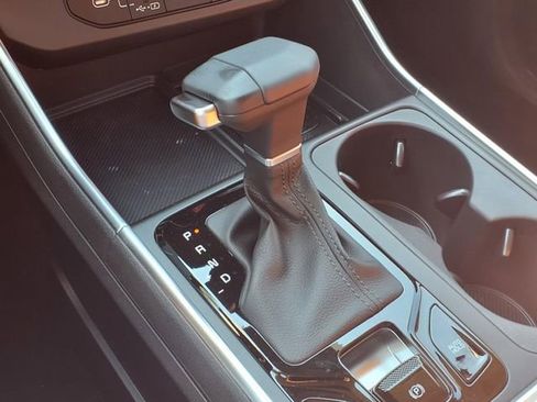 New 2026 Kia Carnival EX FWD image 13