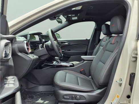 New 2026 Chevrolet Trax RS w/ Sunroof Package FWD image 14