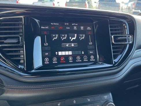 Used 2021 Dodge Durango GT RWD image 43