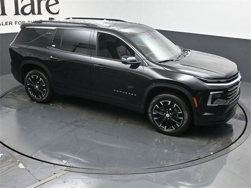 New 2026 Chevrolet Traverse LT w/ Sun and Wheel Package image 17