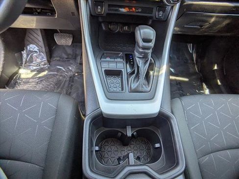 Used 2024 Toyota RAV4 XLE FWD image 12