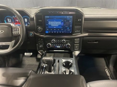 Certified 2022 Ford F150 Lariat w/ Equipment Group 502A High AWD/4WD image 15