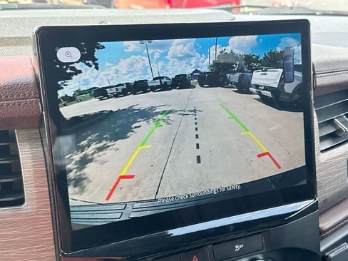 Used 2024 Ford Expedition Max Limited image 15