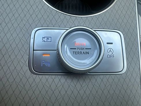 Certified 2026 Genesis GV80 3.5T Prestige AWD/4WD image 24
